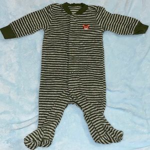 1pc green and white with tiger footed onesie